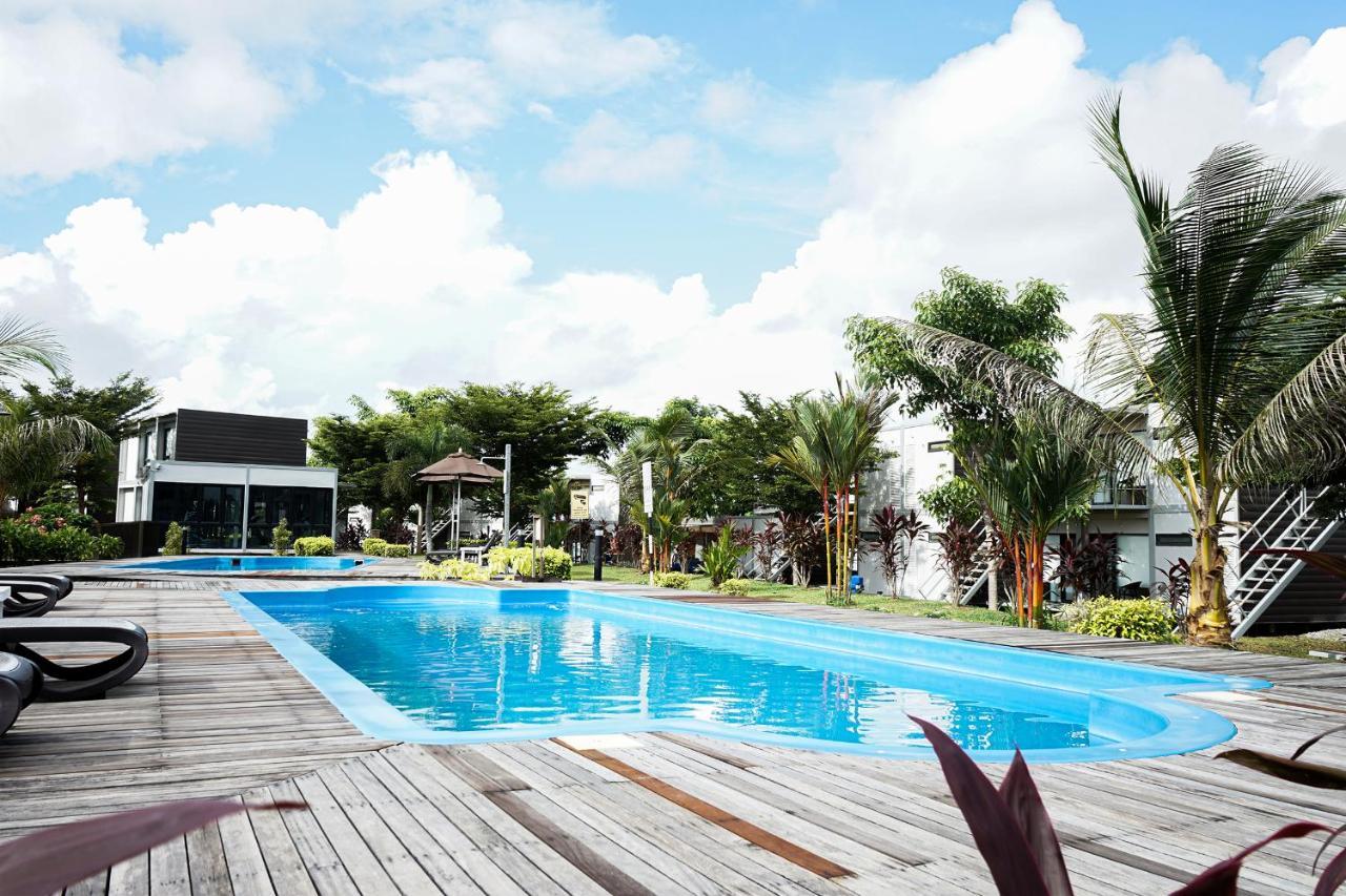 Lakeview Terrace Resort Pengerang Eksteriør bilde