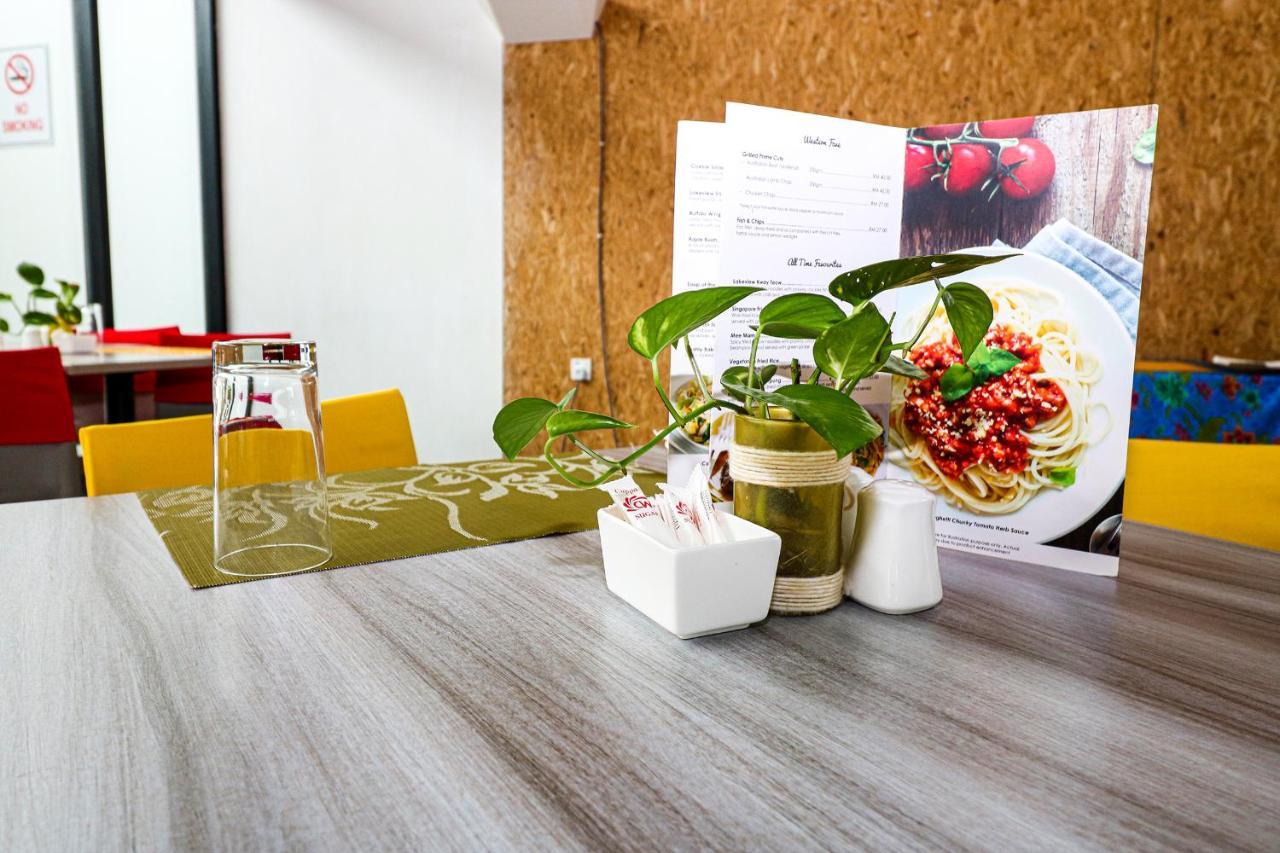 Lakeview Terrace Resort Pengerang Eksteriør bilde